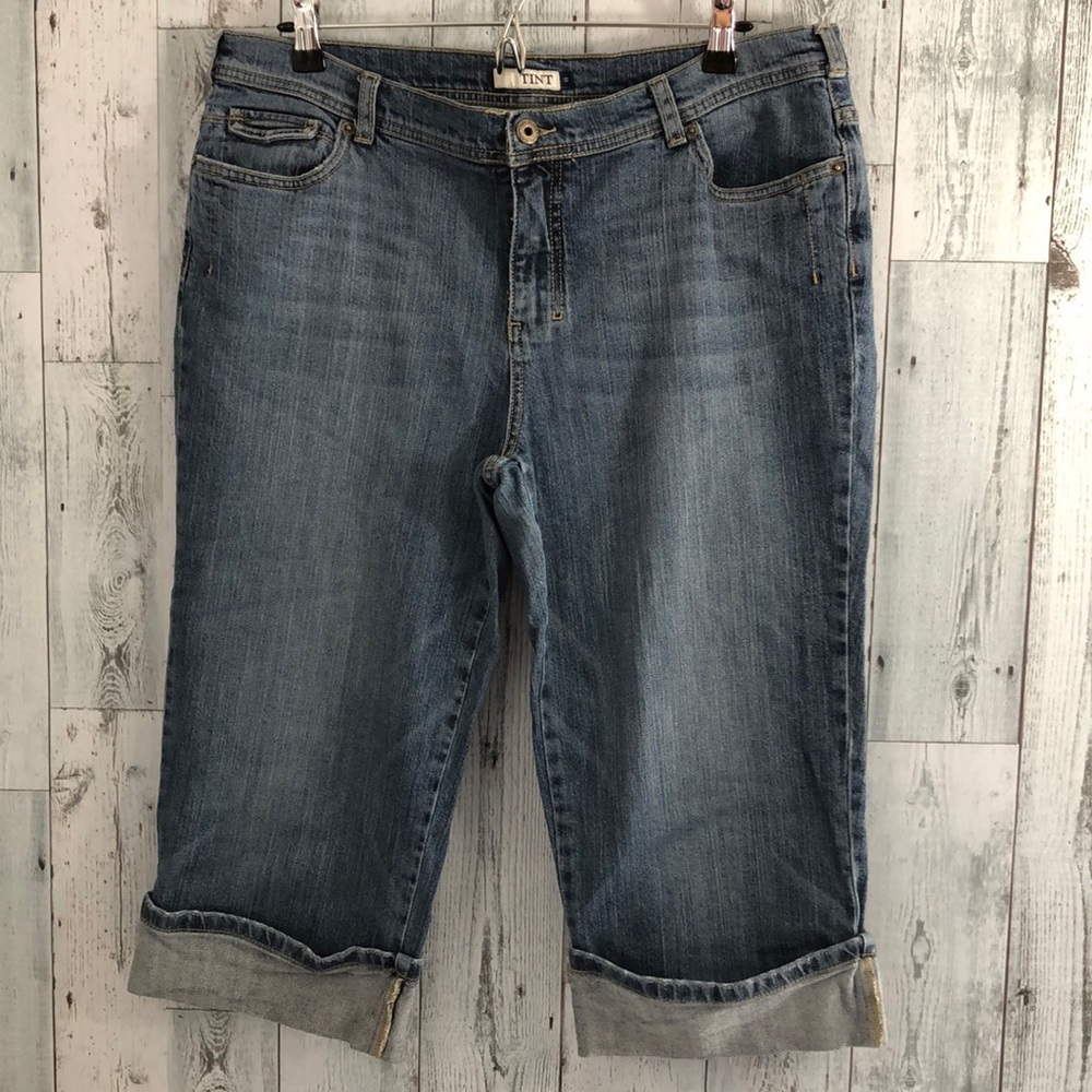 TINT Cuffed Crop/Capris Jeans 14